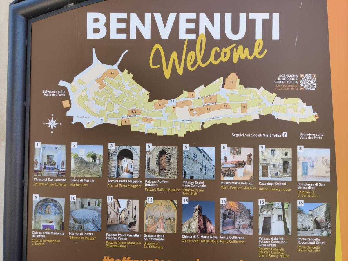 Appartamento La Casa In Piazza Toffia Esterno foto